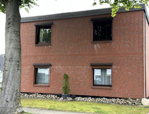 Großzügige 4 Zimmerwohnung mit Dachterrasse und Carport