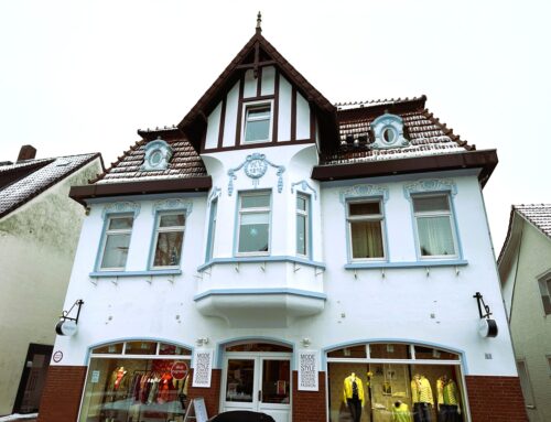 Charmante 5-Zimmer-Altbauwohnung mit großzügigem Raumangebot